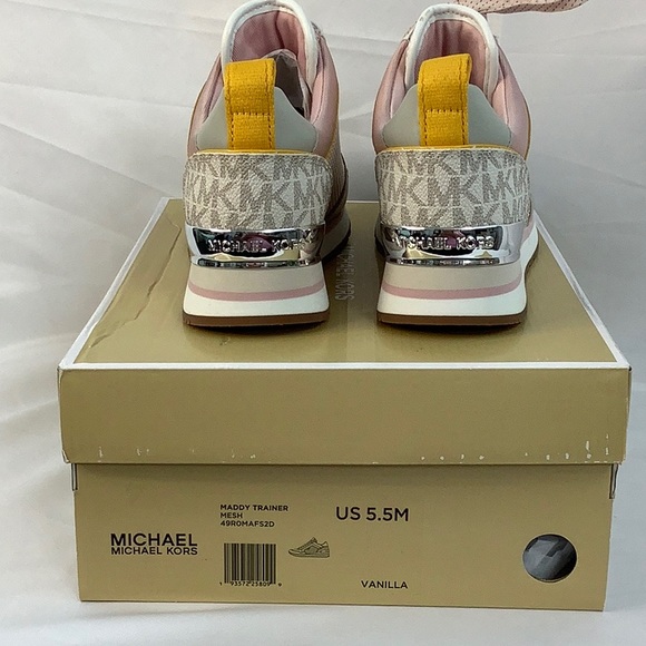 NWT - Michael Kors Shoes - Picture 3 of 5